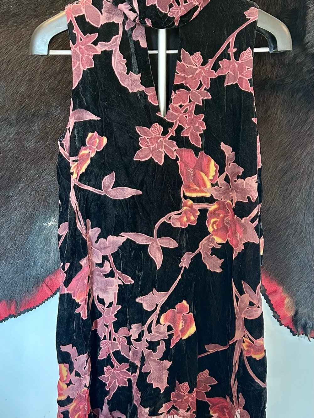 Ivanka Trump Black Floral Burnout Velvet Shift Dress Size 8 Keyhole Mock Neck